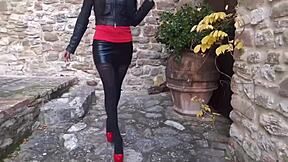 I share Laura's amateur 2021 compilation of high heels and pantyhose for 30 minutes