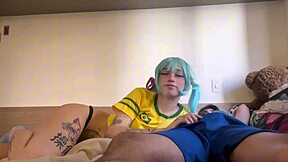 Amberzinha Cosplays Hatsune Miku With Qrozne In Wild Uncensored Action!