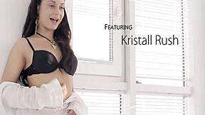 Teen gets wild licking and sucking in mobile clip