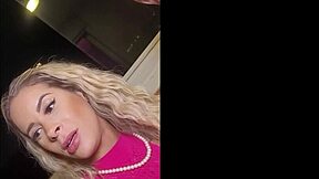 Amateur Couple: Teen with Perfect Ass Gets Pounded Hard in Intense Session