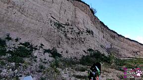 Wanna see an outdoor blowjob in nowhere?