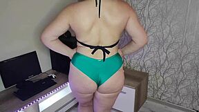 Curvy Brunette Tries Bikini Haul, Showing Off That Big Pawg Ass!