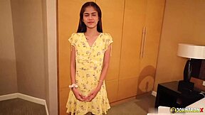 Johntronx - skinny Thai teen 18+ ke saath wild sex adventure.