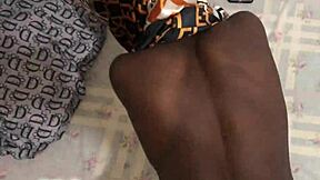 Byron GH bangs stepsister’s creamy pussy on holiday trip. This African XXX video is pure fire!