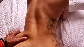 Virgin believer Luna Oliveira gives ass to porn actor Vagninho. Never been touched by fiancé!