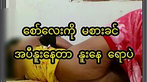 Asian couple licking and sucking each other in real homemade 69