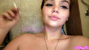 i’m just smoking in the bath tub, craving kinky latina vibes