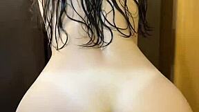 Straight Out Of The Shower, Curvy Teen Roommate Reveals Her Body