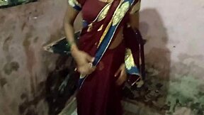 young indian girl takes the cock fully inside her pussy and ass