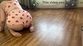 Spying on big tits stepsister cleaning house. Ended with hard doggysex I’ll never forget.