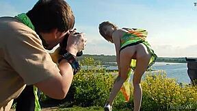 Spunky teen model strips bare in a daring outdoor miniskirt tease. What’s her next move?