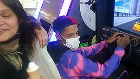 Paty bumbum's shopping mall adventure with el toro de oro