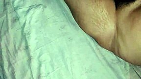 Big boobs desi Indian bhabhi moans wetly in juicy armpit play