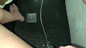 Young 18+ Saudi Girl Masturbates Tight Pussy in Shower