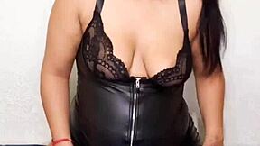 Want To See Me In Naked Spandex Dress Masturbating?