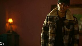 We decided to watch netflix for the first time, close up on amateurs