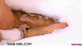 Did the hot blonde model bathe alone or with her uncle?