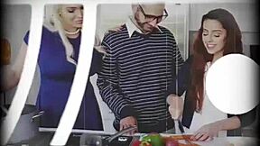 Gostosa Fica Pelada E Tem A Buceta Chupada Ap�s Dizer Que N�o Est� Dispon�vel Pra Ficar Trancada No Motel - Amanda Smell