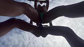 o vídeo perdido de vários jovens fazendo orgia no meio do mato