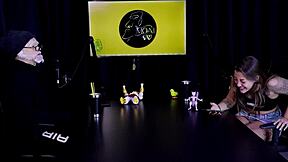 Safada Does Sensual Stripper Show After Talking Transsexual And Virginity Loss