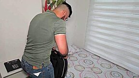 Exchange Student Amazed by Colombian Milf's HUGE ASS - Sarah Black