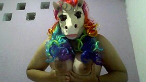 Curvy latina on all fours for cock