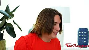 Bonding with step sis in a naughty way 😏