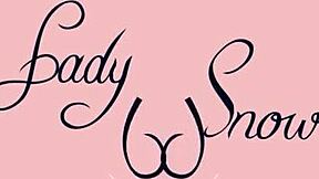 I licked my redhead friend’s hairy slit in snow