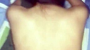 chupando y cogiendo antes de dormir con latina sexy