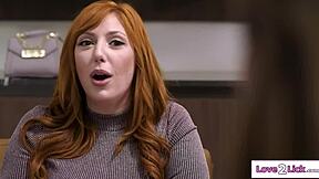 Lesbians squirt hard at anonymous meeting!