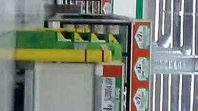 i caught candid teen booty in jeans