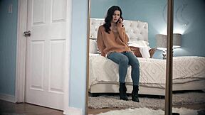 Evelyn Claire And Izzy Lush Tribbing In Stockings