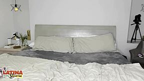 Laura Camila, 18-Year-Old Colombian Teen's First Creampie!