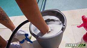 Petite teen plans anal, blows and fucks hard