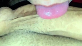 Pillado Descubri A Mi Dulce Vecina Caliente Con Su Dildo - Porno En Espa�ol