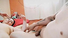 Mi Profesor Me Invit� A Su Casa Para Follarme Y Poder Aprobar Las Materias