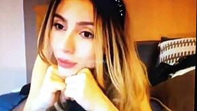 Sexy Blonde Slut Gives Blowjob On Webcam 😍