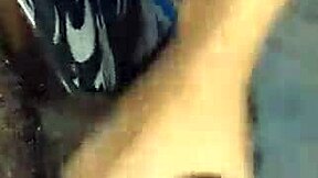 Vecina De Culo Perfecto Se Deja Follar Pequeña Vagina Joven Amigo Del Padre