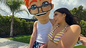 i went from pool cleaning to deepthroating sona.