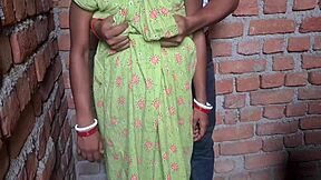 Hot telugu girl gets romantic in the bathroom with armpit play and gaping