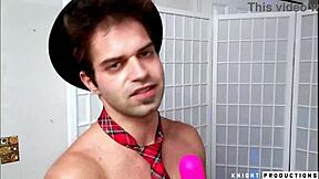 बॉल लिकिंग