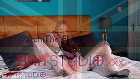 cosplay cuties mina and harley seduce nerdy stepbrothers for wild ride to cumicon