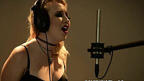 Teen and milf lesbo babes in passionate threeway with squirting