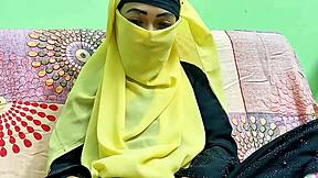 Kolkata university Bengali woman bangs her college best friend