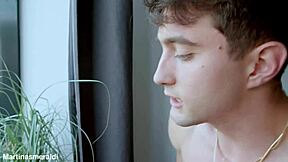 In a quickie session, jimmy bud engages in hardcore fucking with pissing and massive squirts, showcasing his big cock