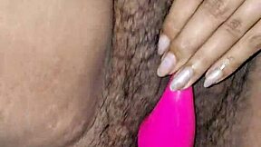Very Hot Hairy Desi Indian Bhabhi Inserting Dildo!