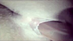 una nueva jovencita con tetas de embarazada es adicta al sexo