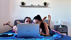 I watch Briseida Myers Malafalda taste sweet pussies