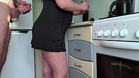 Stepson noticed pregnant stepmom without panties in kitchen