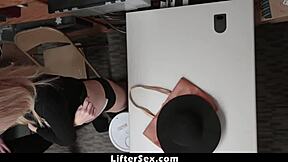 Shoplifter grandmother drops stolen merchandise before officer - liftersex 😱